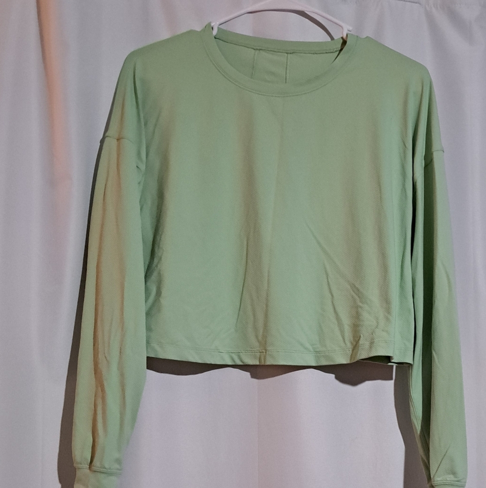 LULULEMON Mint Green Women's Long Sleeve Top